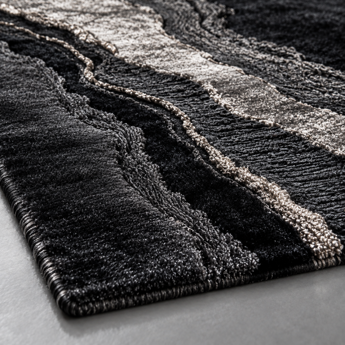 Obsidian Strata Natural Silk Area Rug